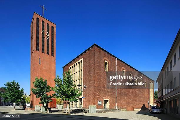 Oberhausen, D-Oberhausen-Sterkrade, Lower Rhine, Ruhr area, Rhineland, North Rhine-Westphalia, NRW, priory church Saint Clemens, catholic church