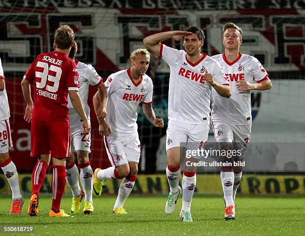 Patrick Helmes 1:0, Yannick Gerhardt, Michael Schulze 33, Freude, Emotion, jubelnd, Jubel nach 1:0 , Sport, Fußball Fussball, zweite 2. Bundesliga...