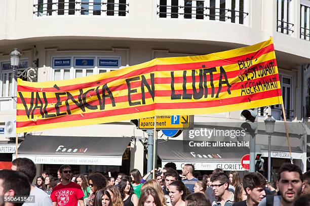 Studierende demonstrieren in Valencia für den Erhalt des öffentlichen Bildungswesens