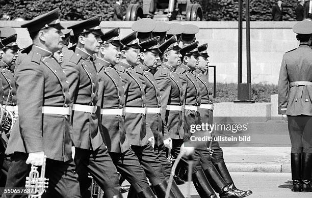 Parade Of The Group Of Soviet Forces In Germany Soviet Army In parade-of-the-group-of-soviet-forces-in-germany-soviet-army-in