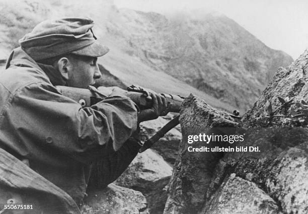 175 Wehrmacht Division Stock Photos, HighRes Pictures, and Images