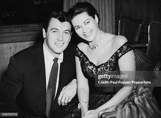 Actors Rock Hudson and Yvonne De Carlo pictured together on a night out in a London hotel, August 12th 1952.