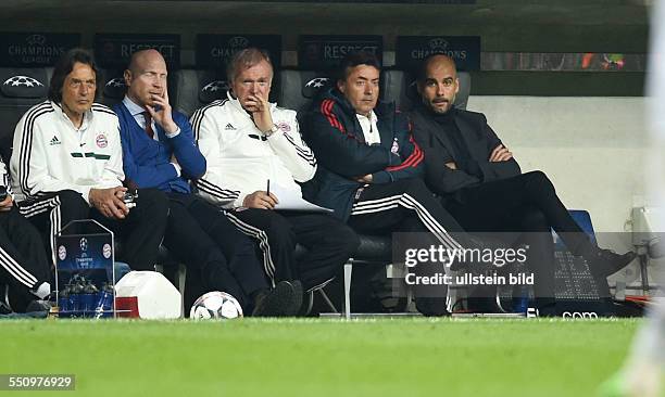 Fussball, Saison 2013-2014, UEFA Champions League, Halbfinale, FC Bayern Muenchen - Real Madrid 0-4, v.re., Trainer Pep Guardiola , Co-Trainer...