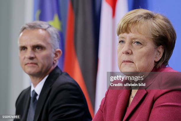 Berlin, Pressebegegnung: Bundeskanzlerin Angela Merkel und Bundespräsident der Schweiz, Didier Burkhalter