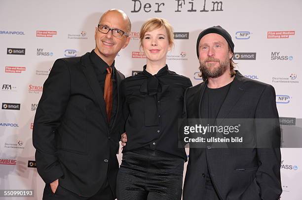Christoph Maria Herbst, Milena Dreißig und Bjarne I. Mädel bei der Deutschlandpremiere von "Stromberg der Film" im Cinedom in Köln den
