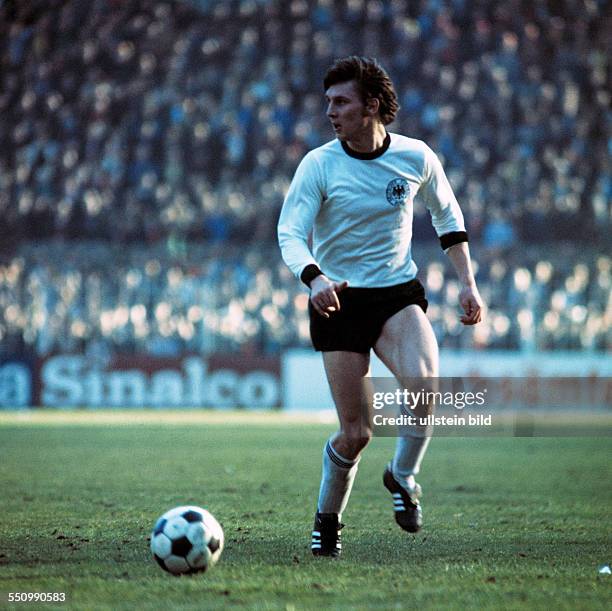 Ronald Worm Photos and Premium High Res Pictures Getty Images