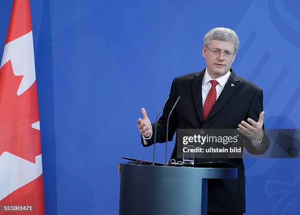 Berlin, Bundeskanzleramt, Pressekonferenz von Bundeskanzlerin Angela Merkel und dem kanadischen Premierminister Stephen Harper, Foto: Stephen Harper