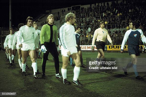 Football, UEFA Cup, Europa League, 1974/1975, quarterfinal, return leg, Stadium am Boekelberg, Borussia Moenchengladbach versus FC Banik Ostrava 3:1,...