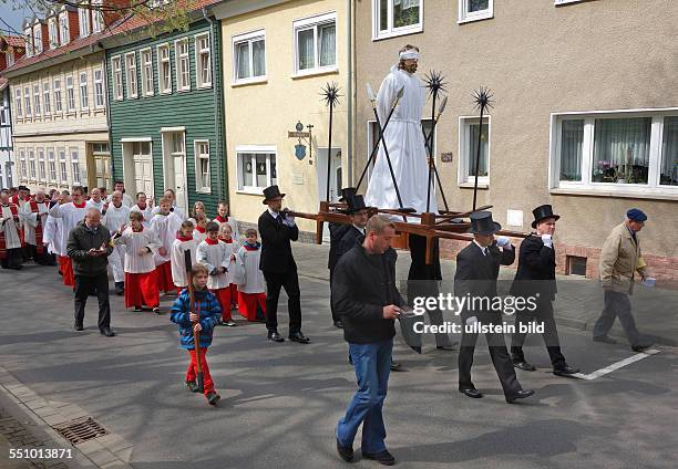 Heilbad Heiligenstadt : Palmsonntagsprozession von katholischen Gläubigen im thüringischen Eichsfeld. Am letzten Fastensonntag vor Ostern wird an den...