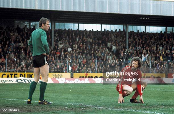 Football, UEFA Cup, Europa League, 1974/1975, final, return leg, Diekman Stadium, FC Twente Enschede versus Borussia Moenchengladbach 1:5, keeper...