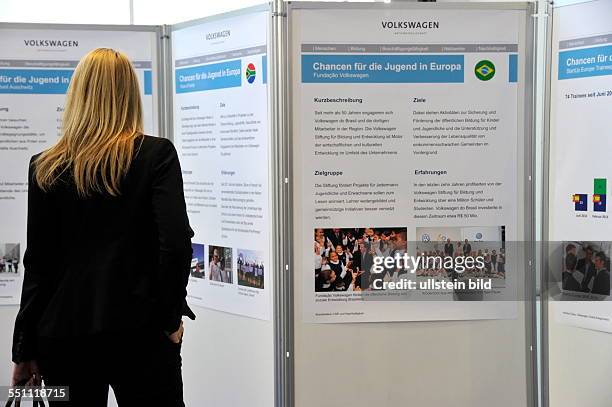 Der Kongress "Europatriates" in der Congresshalle in Saarbrücken. Der dreitägige Kongress zur Lösung der Jugendarbeitslosigkeit in Europa legt ein...