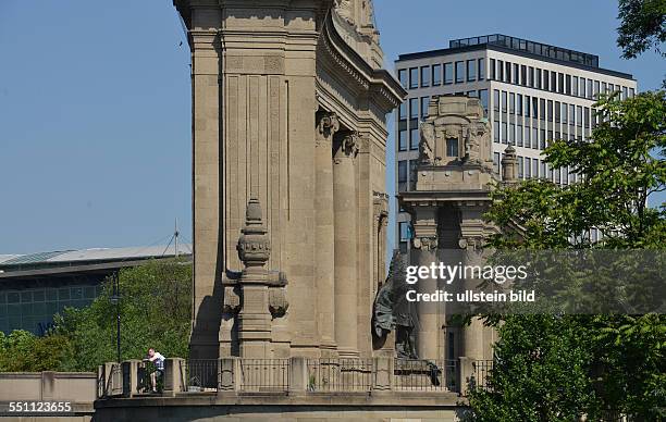 Charlottenburger Tor, Strasse des 17. Juni, Charlottenburg, Berlin, Deutschland