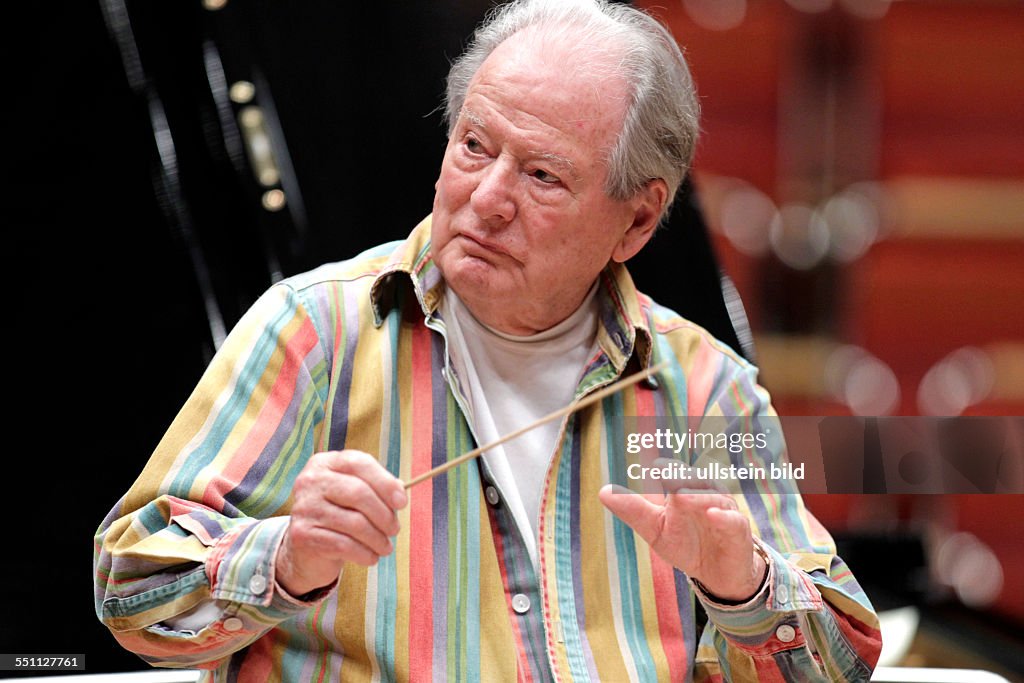 Sir Neville Marriner, Conductor, UK conducted the Orquestra de Cadaqués on stage at Cologne Philharmony