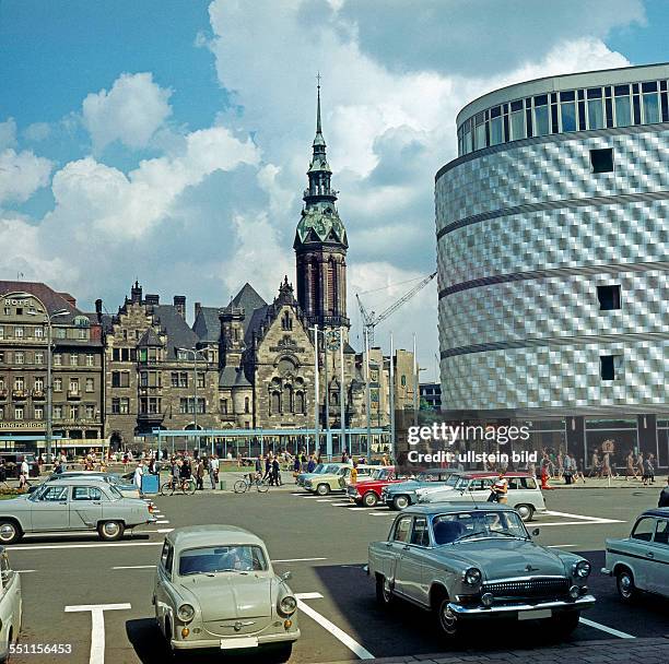 Bruehl, Leipzig city center in GDR times, konsument department store