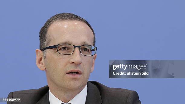 Berlin, Bundespressekonferenz, Thema: Gemeinsamer Aktionsplan für mehr Verbraucherschutz im Finanzmarkt, Foto:Bundesminister der Justiz und für...