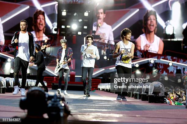 Boygroup One Direction on stage at "Midnight Memories" tour at Esprit Arena Duesseldorf