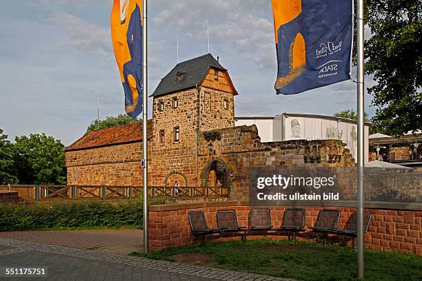 Castle, castle festival, Bad Vilbel, Wetterau district, Hesse, Germany, Nationally known are the Burgfestspiele Bad Vilbel, which takes place since...
