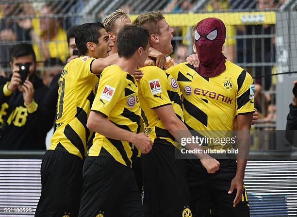 Fussball, Saison 2014/15, Supercup Finale 2014, Borussia Dortmund - FC Bayern Muenchen 2:0, Pierre-Emerick Aubameyang, Pierre Emerick Aubameyang ,...