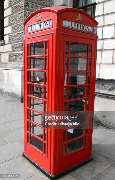 Eine typische englische Telefonzelle in London