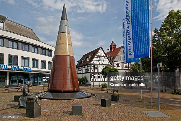 Big Cone of the Bad Vilbel Urquelle fountain, Bad Vilbel, Wetterau district, Hesse, Germany