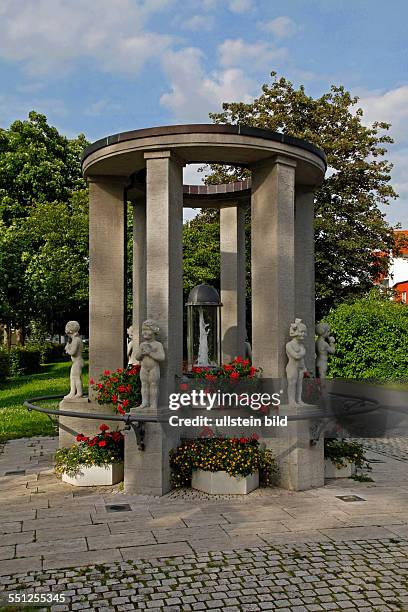 The Hassia fountain in the gardens of the health resort of Bad Vilbel, Wetterau district, Hesse, Germany