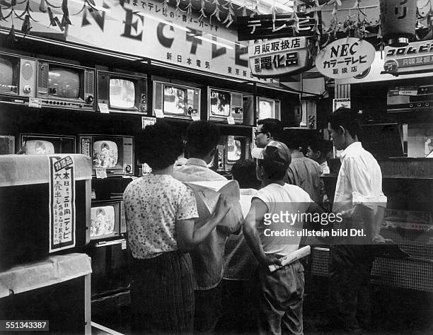In a shop selling televisions in Tokyo. By Claude Jacoby