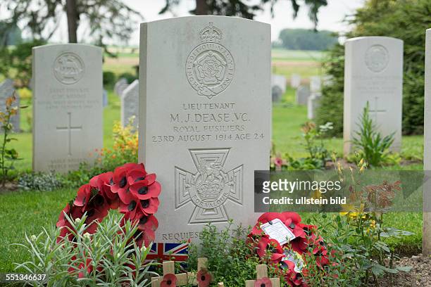 Britisch-Deutscher Soldatenfriedhof Saint Symphorien: einziger Friedhof, auf dem britische und deutsche Soldaten aus dem Ersten Weltkrieg gemeinsam...