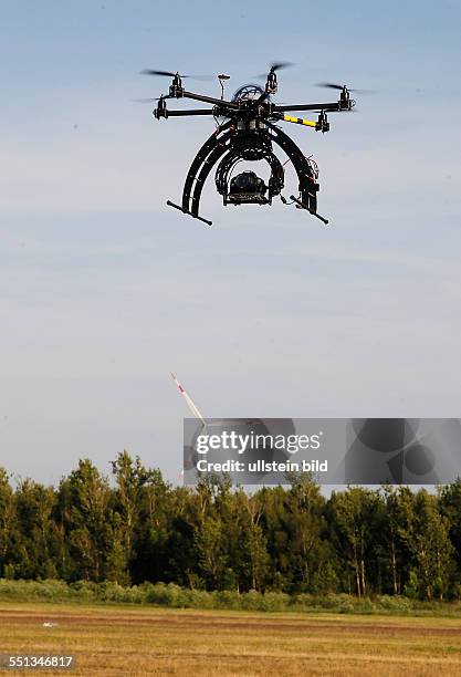 Drohne Flugdrohne Fotodrohne Drohnenfotografie Foto-Drohne Foto-Drohnen Drohne mit Kamera Hexacopter Copter Copterfotografie Flugroboter...