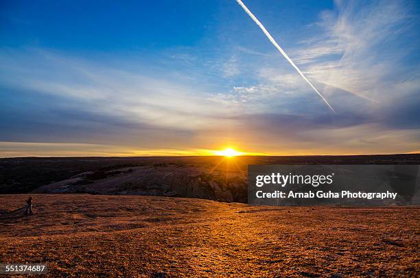 enchanted rock state park - fredericksburg texas stock-fotos und bilder