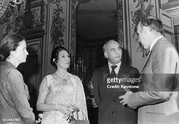 Prime Minister of Pakistan Zulfikar Ali Bhutto and French President ...