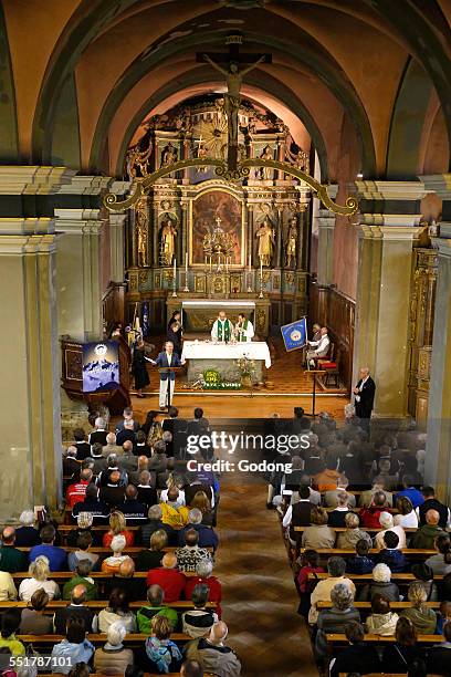 catholic celebration - religious mass 個照片及圖片檔