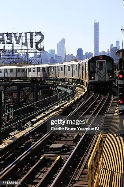 7 Train Views 3,799 7 Train Nyc Stock Photos, High-Res Pictures, and Images - Getty ...
