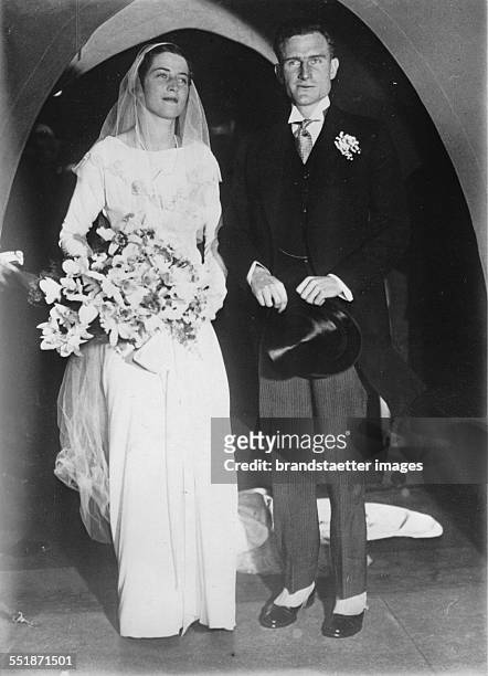Wedding of John D. Rockefeller III with Blanchette Ferry Hooker in the Riverside Church in New York. 19th November 1932. Photograph.
