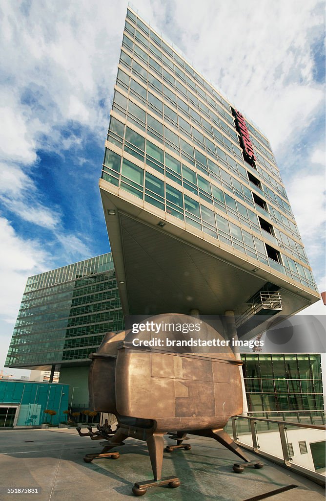 Strabag Building STRABAG building in Donau City. Vienna. 2013. Photograph by Gerhard ...