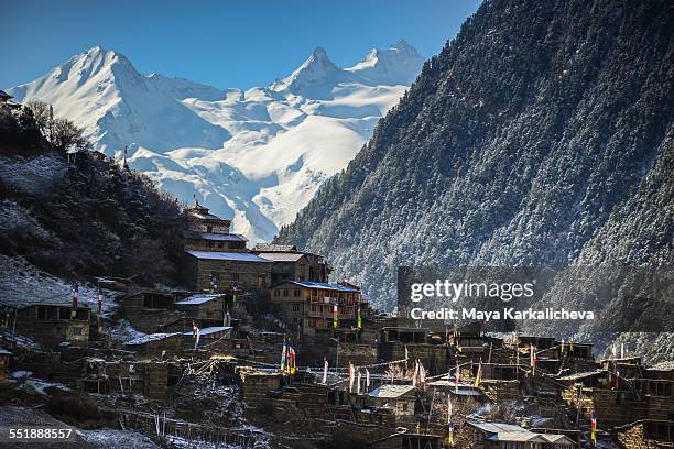 tibetan village upper pisang, annapurna region - kathmandu stock pictures, royalty-free photos & images