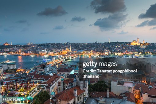 Night View gorm Galata Tower in istanbul, Turkey. Night View gorm Galata Tower in istanbul, Turkey.