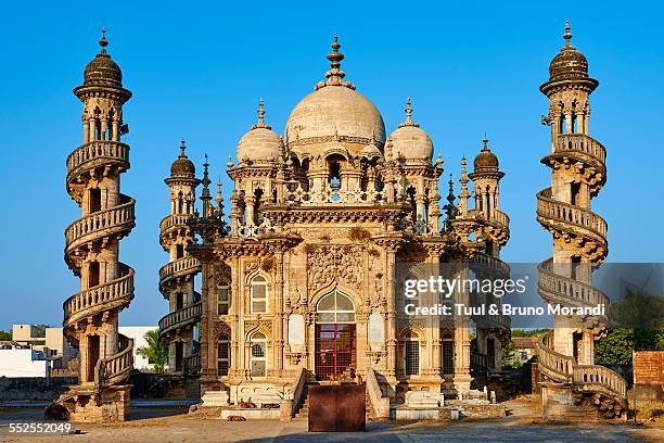 india, gujarat, junagadh, vizir mausoleum - gujarat stock pictures, royalty-free photos & images