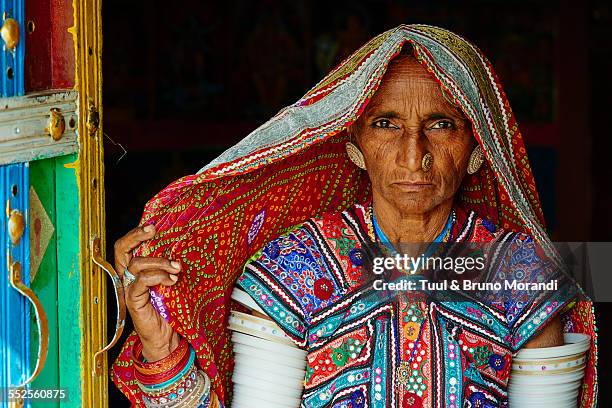 india, gujarat, kutch, ludia village - gujarat females stock pictures, royalty-free photos & images