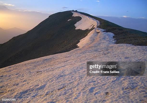 Toochal Tehran 66 Mount Tochal Tehran Stock Photos, High-Res Pictures, and Images ...