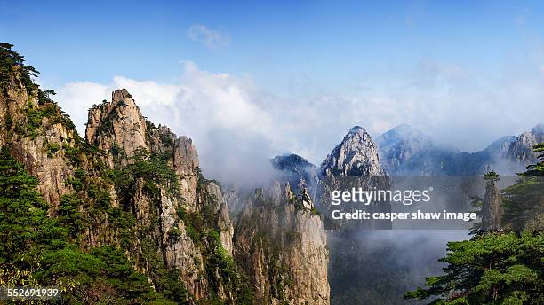 the panorama of huangshan - huangshan mountains stock pictures, royalty-free photos & images