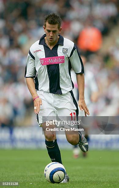 Darren Carter of West Bromwich Albion in action during the FA Barclays Premiership match between West Bromwich Albion and Birmingham City at The...