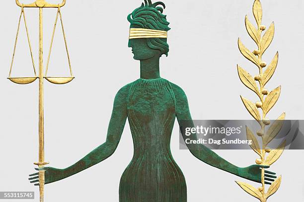 lady justice - manifestation in demand of justice for maldonado stockfoto's en -beelden