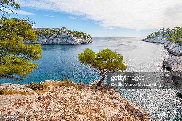 calanques - calanques stock pictures, royalty-free photos & images