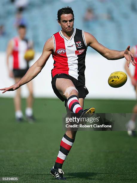 Cain Ackland of the Saints in action during the St Kilda Saints AFL training session at the MCG September 8, 2005 in Melbourne, Australia.