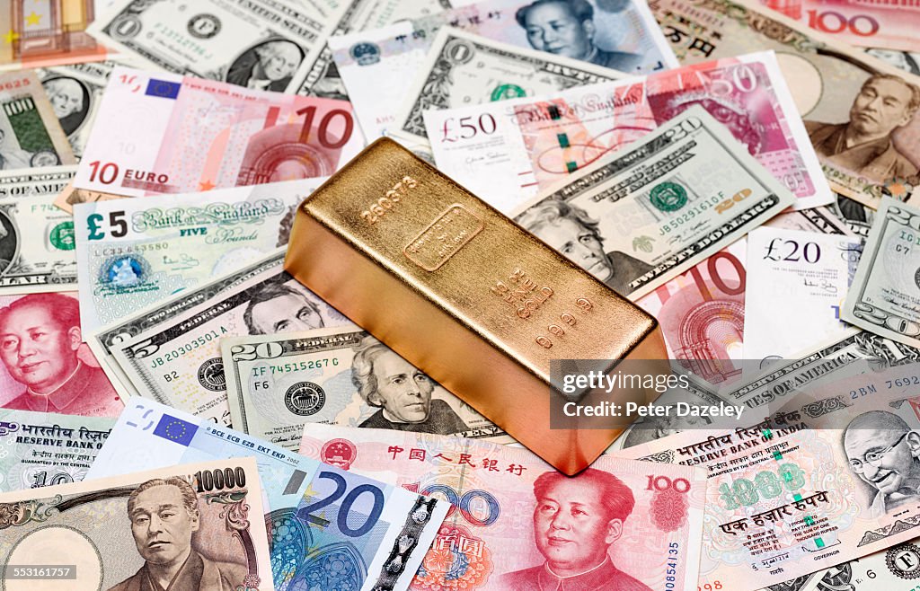 Gold ingot and bank notes