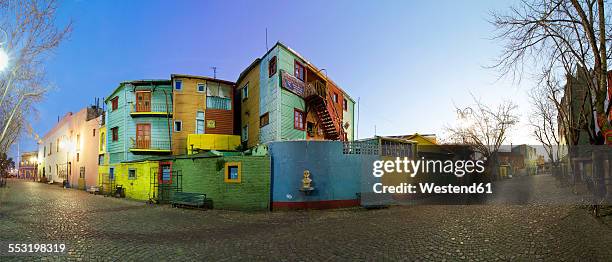 argentina, buenos aires, colorful houses at caminito - caminito stock-fotos und bilder
