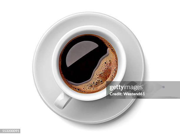 cup of black coffee on white background - plongée photos et images de collection