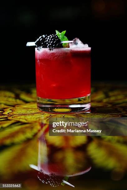 southern gentleman cocktail - blackberries stock pictures, royalty-free photos & images