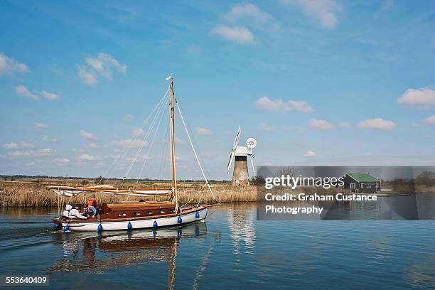 norfolk broads - norfolk broads stock pictures, royalty-free photos & images