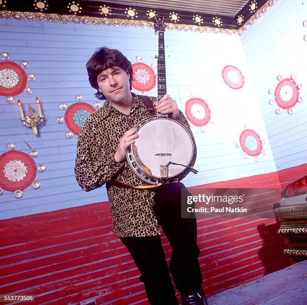 Portrait of American Jazz-fusion musician Bela Fleck as he poses at the House of Blues, Chicago, Illinois, February 11, 2000.